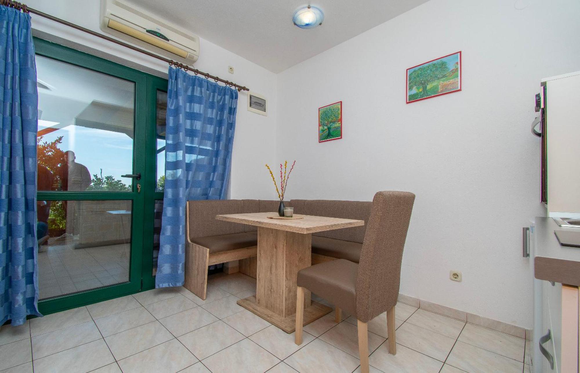 Apartments Toni Maslinica Extérieur photo