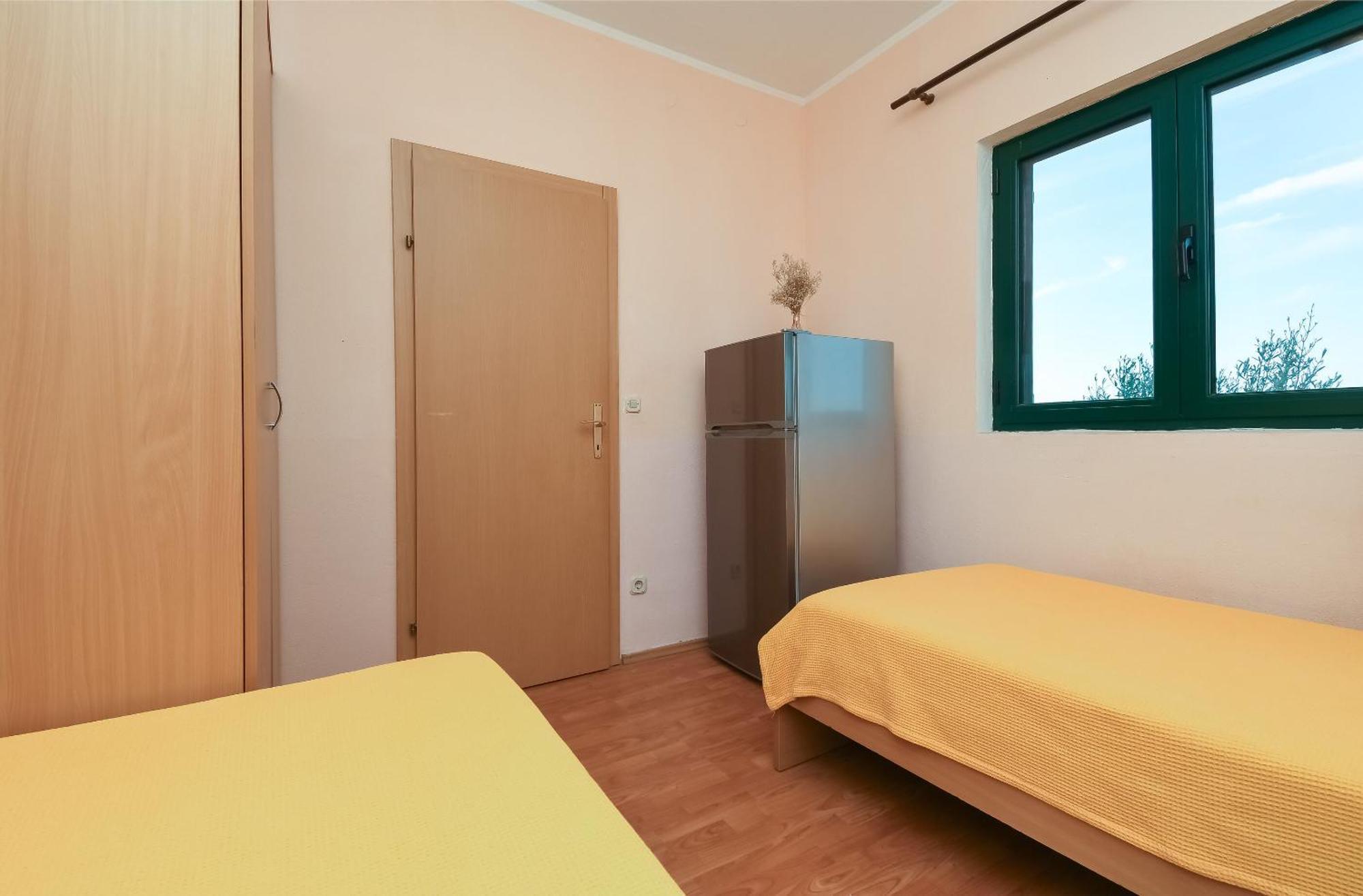 Apartments Toni Maslinica Extérieur photo